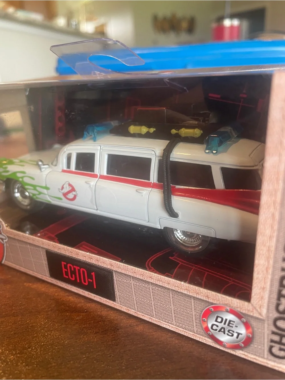 Ghostbusters Ecto-1 SLIME VERSION Jada Hollywood Rides Scale 1:32 NIB